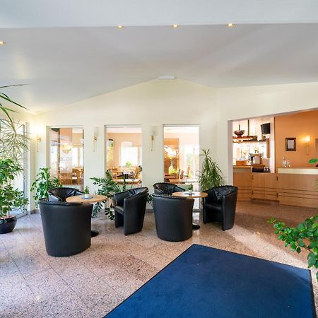 Airport Business Hotel Koeln Екстериор снимка