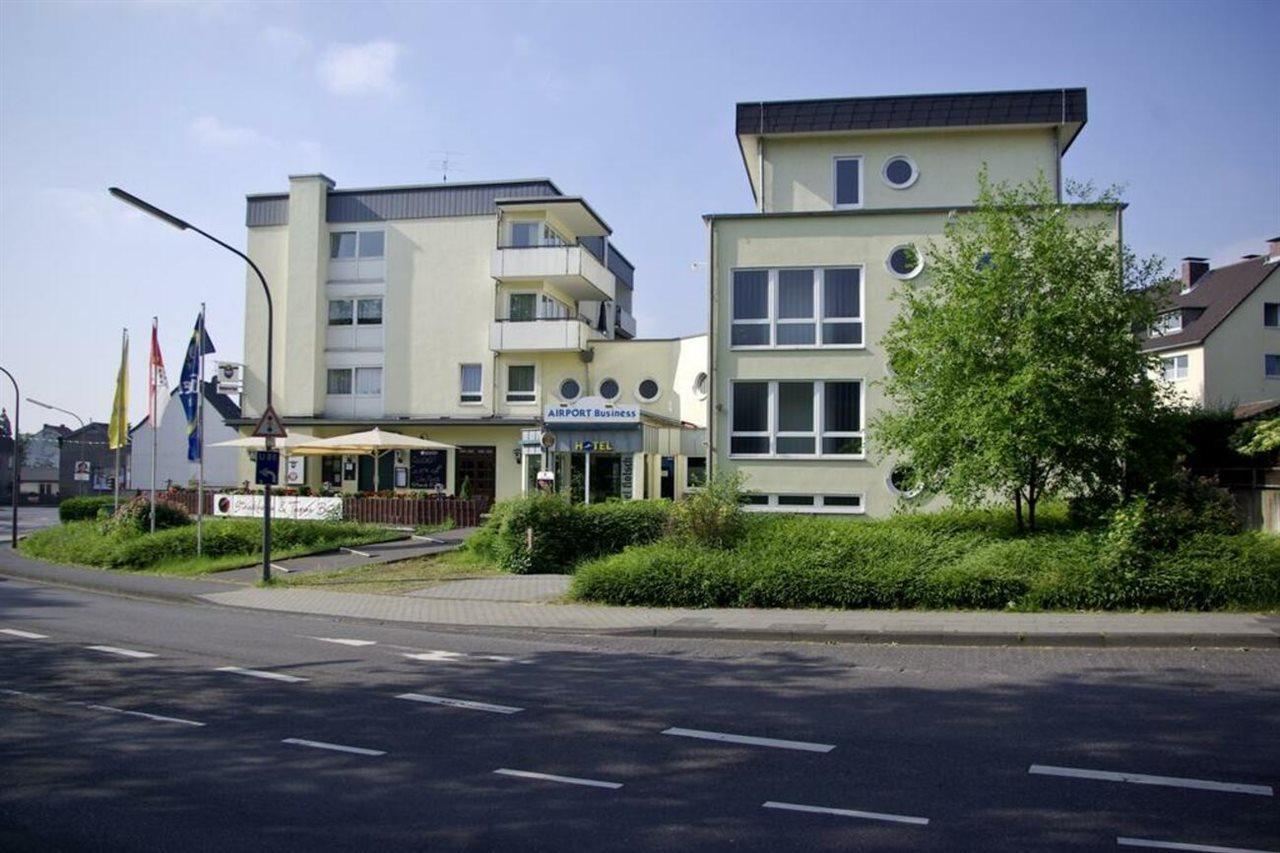 Airport Business Hotel Koeln Екстериор снимка