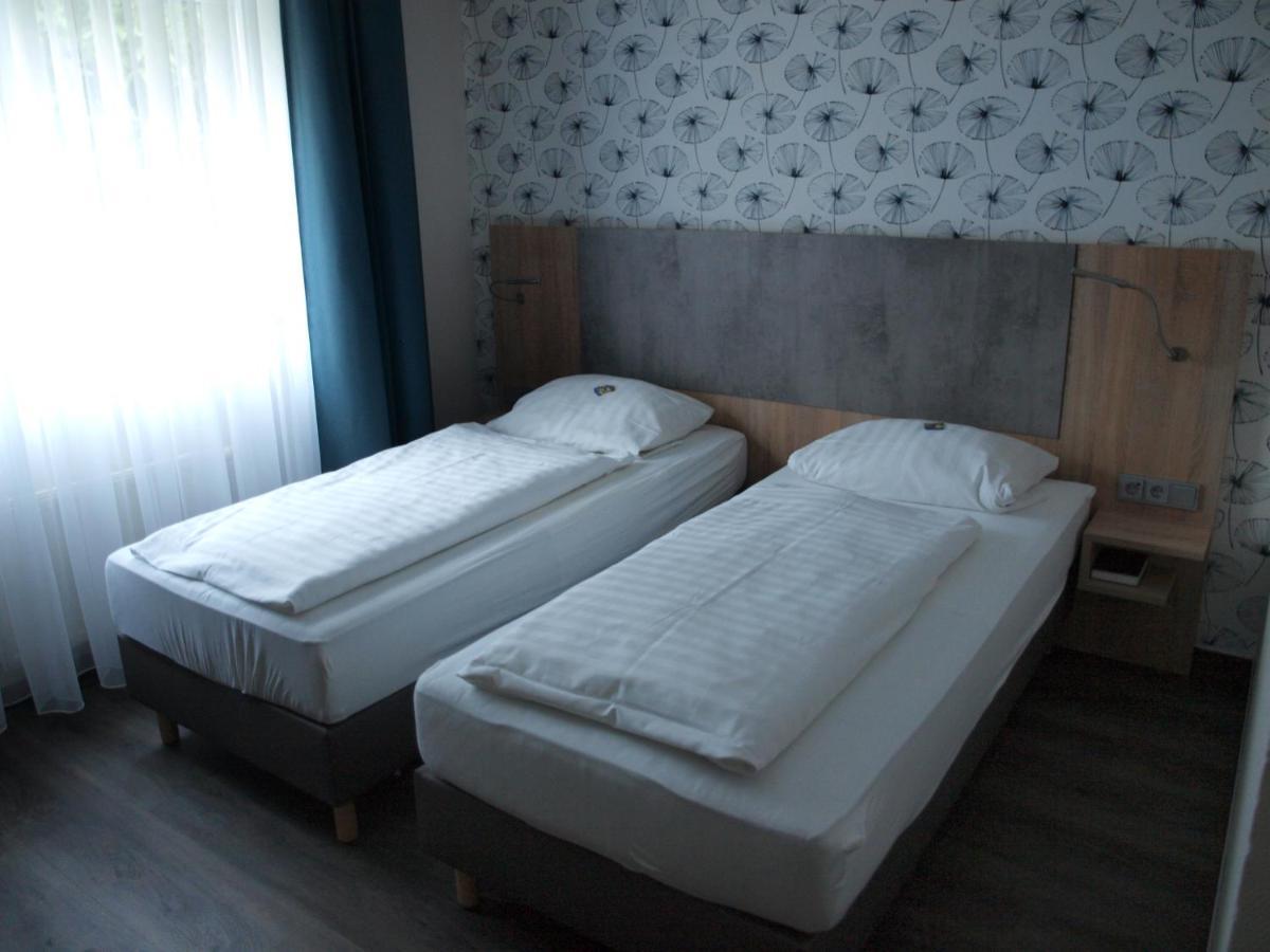 Airport Business Hotel Koeln Екстериор снимка