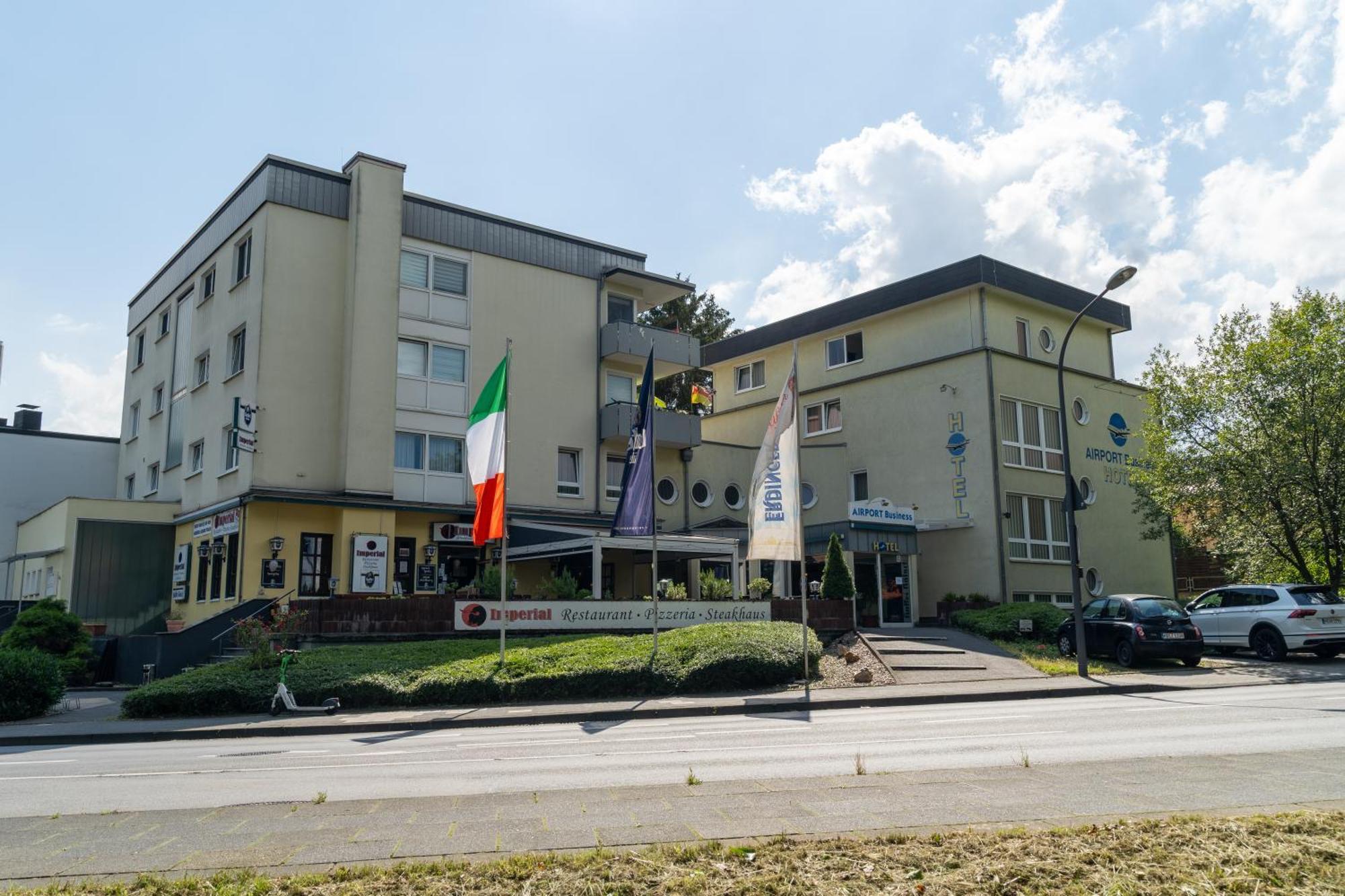Airport Business Hotel Koeln Екстериор снимка