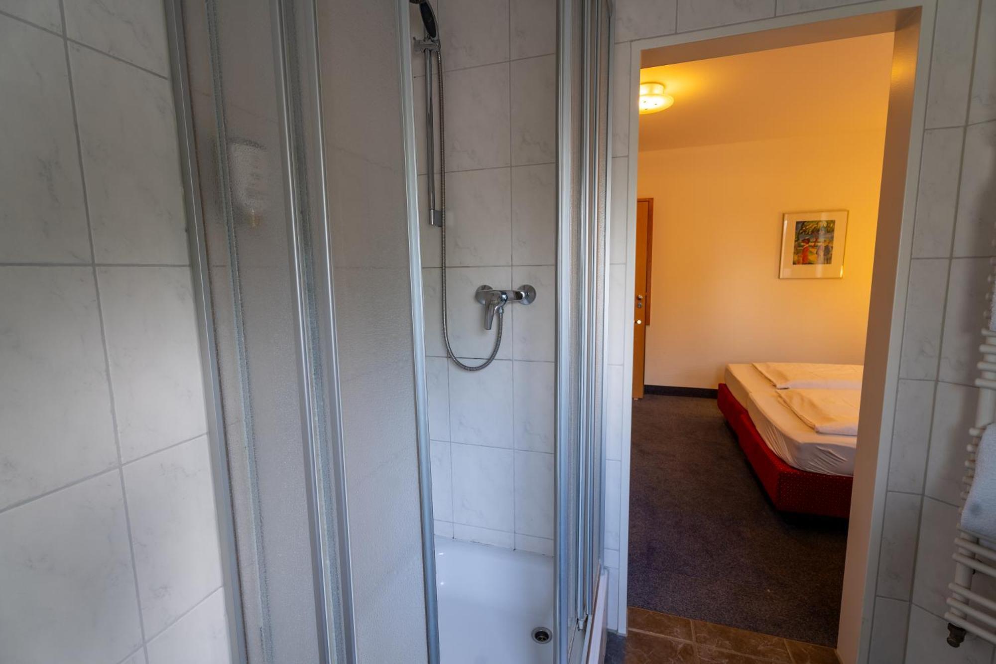 Airport Business Hotel Koeln Екстериор снимка